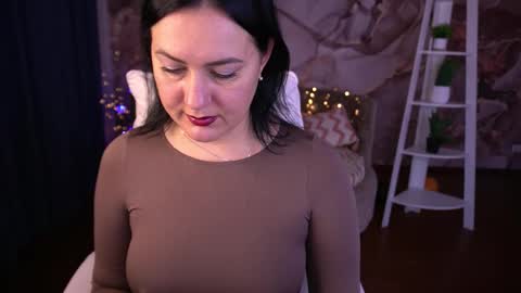 Zafiramoonn online show from November 6, 2:31 pm