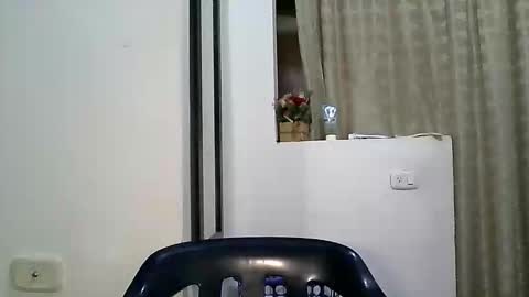 Zafiro online show from May 5, 6:57 pm
