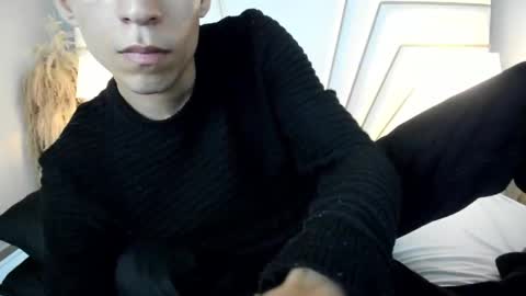 zahir_ashar online show from October 30, 11:33 am