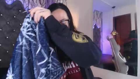   online show from November 17, 5:59 pm