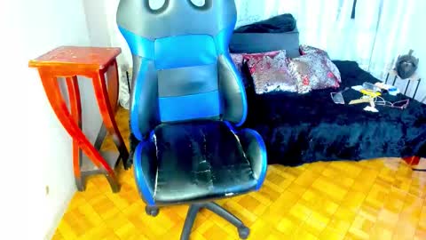 ZAMMIRA online show from October 14, 3:31 am