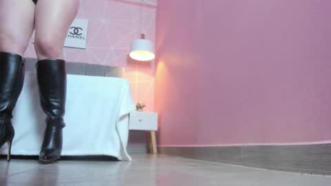 Zara Sweet  online show from January 8, 5:30 pm