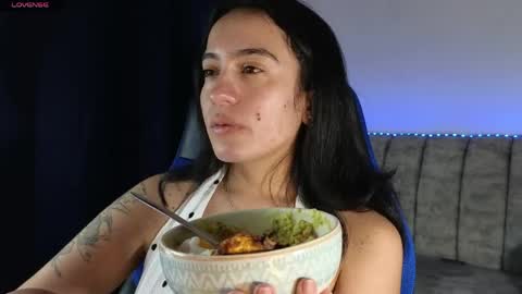 zaradames_ online show from April 22, 3:24 am