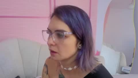Isabella online show from June 22, 12:45 pm