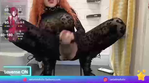 Snapshot of zariarayne chatting on October 14, 7:44 am Zaria Rayne online show from October 14, 7:44 am