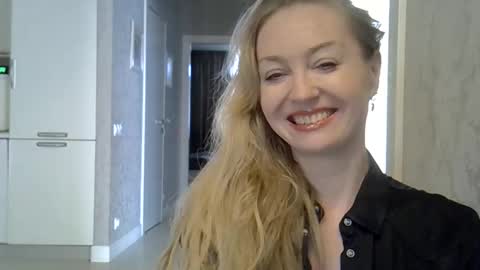 Zarina Swift online show from June 1, 11:22 am