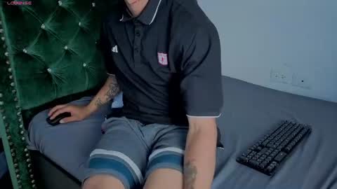 zaynmoretti online show from June 24, 7:54 pm