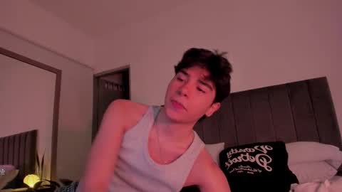 Hii im Zay.                 I save money for education. PVT Open. online show from February 25, 5:11 am