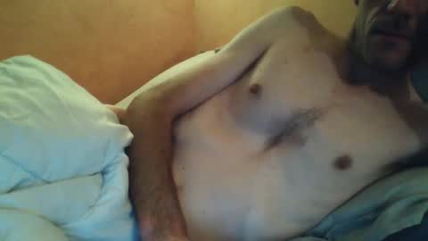 Snapshot of zaze71 chatting on October 18, 6:56 pm zaze71 online show from October 18, 6:56 pm