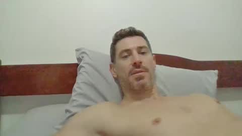 zedobone online show from December 14, 11:55 pm