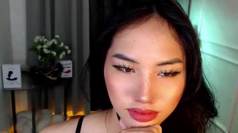 zelainalovetocum online show from March 10, 6:56 pm