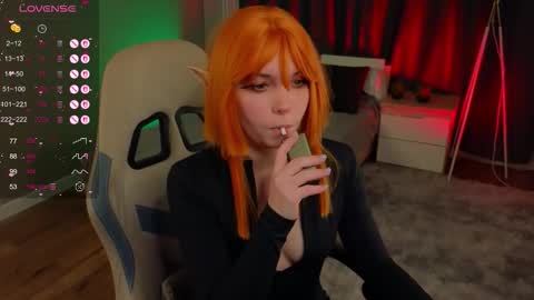 Snapshot of zelda_1 chatting on October 9, 7:30 pm Zelda online show from October 9, 7:30 pm