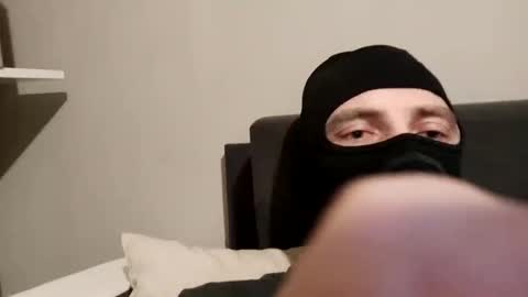 zenek1989007 online show from February 19, 11:25 pm