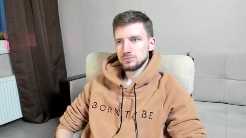 Andrew online show from September 18, 4:16 am