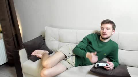 Andrew online show from October 15, 9:48 pm