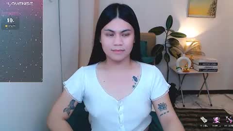 zephyraaaaa online show from June 24, 5:09 pm