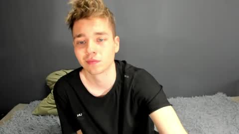 Ethan online show from May 2, 2:39 am