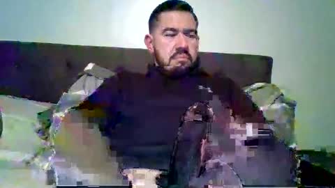 zesergio81 online show from February 19, 6:22 am