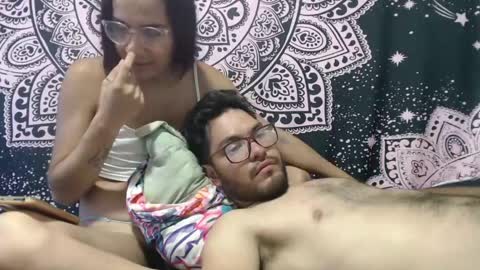 zeus693769 online show from May 16, 12:51 am