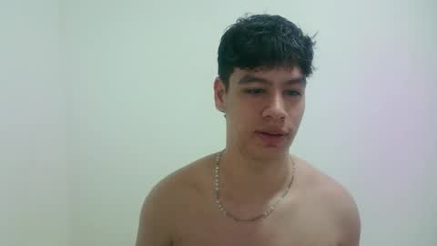 zeus_183 online show from February 14, 6:27 am