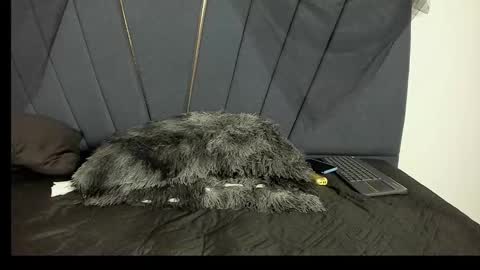 Snapshot of zeusapollofuck chatting on October 17, 1:20 am zeusapollofuck online show from October 17, 1:20 am