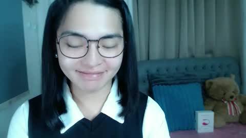 im your lovely zhaviabigcock here online show from February 21, 9:18 pm