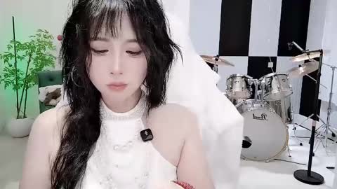 zhen online show from October 5, 5:42 pm