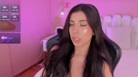 ZIA online show from December 3, 7:03 pm