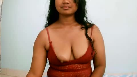 elly online show from July 13, 5:55 am