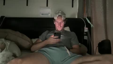 Gregm0419 online show from November 28, 6:04 pm