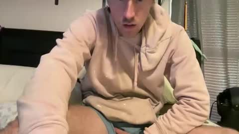 Gregm0419 online show from November 24, 8:29 pm