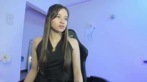 zoe_dear online show from May 8, 1:00 am
