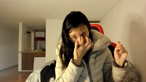 ZOE online show from December 17, 12:28 am