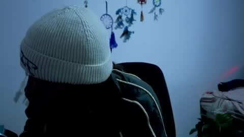 ZOE online show from April 2, 3:14 am