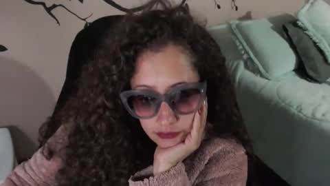 Zoe Koller online show from November 21, 1:58 am