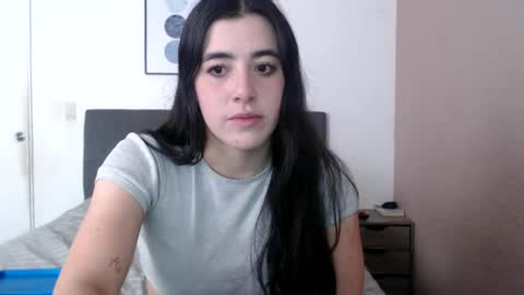 Zoe online show from December 12, 8:43 pm