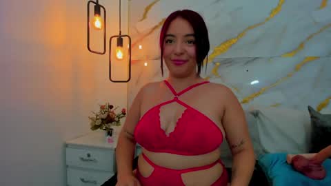 Zoe online show from May 8, 11:32 pm