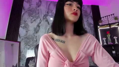 zoe_rosse00 online show from November 18, 7:39 pm