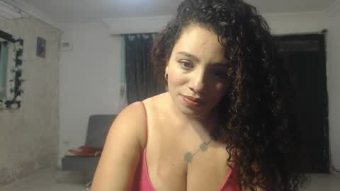 zoe tai online show from January 13, 9:50 am