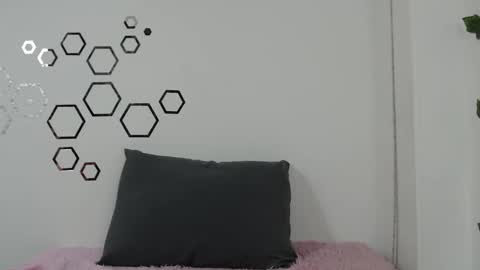 Carolina online show from September 13, 10:34 pm