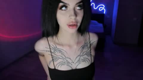 zoedrift online show from September 13, 5:37 pm