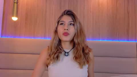 Zoe online show from March 25, 11:17 am