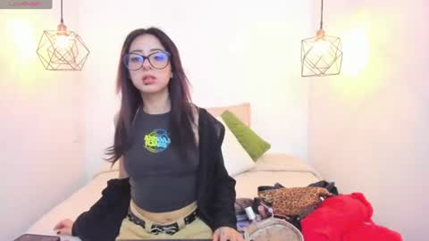 Zoe online show from July 27, 3:09 pm