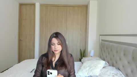 zoe online show from February 27, 2:42 pm