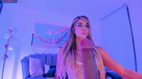 Zoe Presley  online show from July 19, 12:13 am