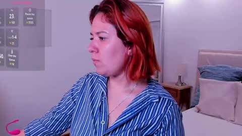 Zoes online show from February 10, 11:15 am