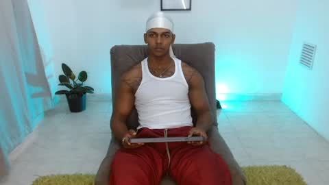 Zoriel online show from May 3, 7:31 pm
