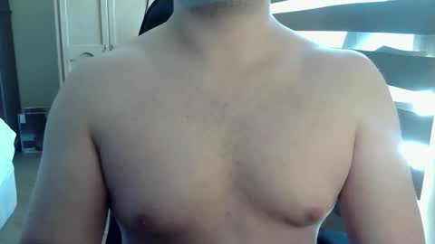 Himbo fox online show from May 6, 7:42 pm