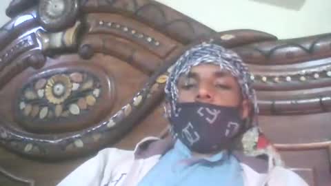 zoyakhan803 online show from December 4, 12:10 am