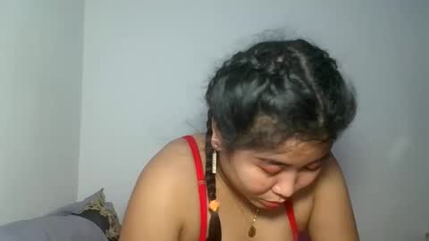 sweet lylia online show from November 19, 5:23 pm